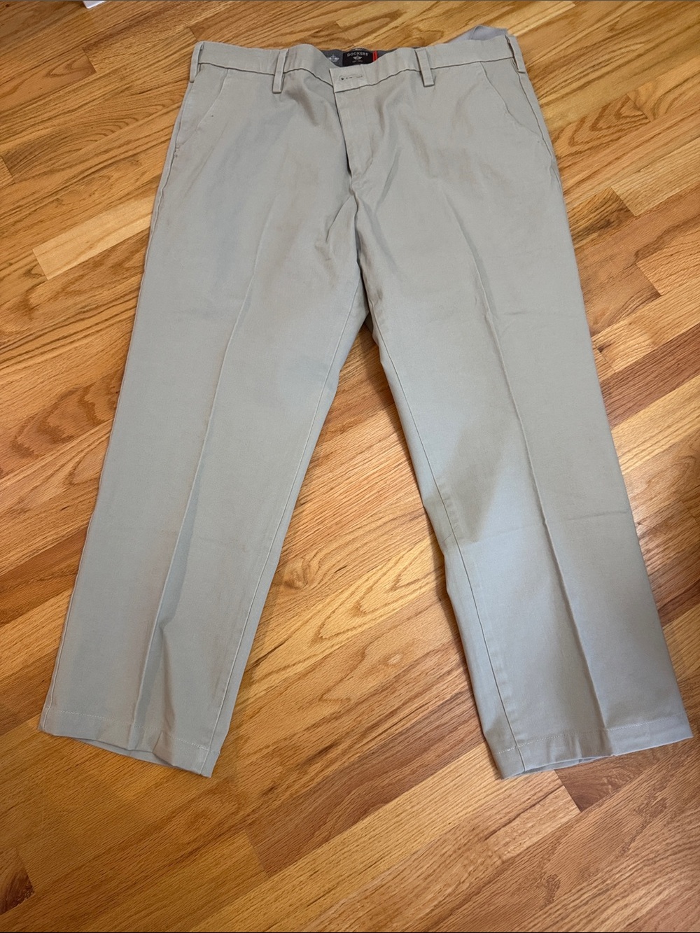 Dockers Men's Light Khaki Flat-Front Chino Pants